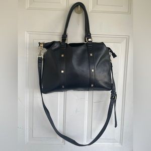 Cloē Handbag Black Expandable Bag